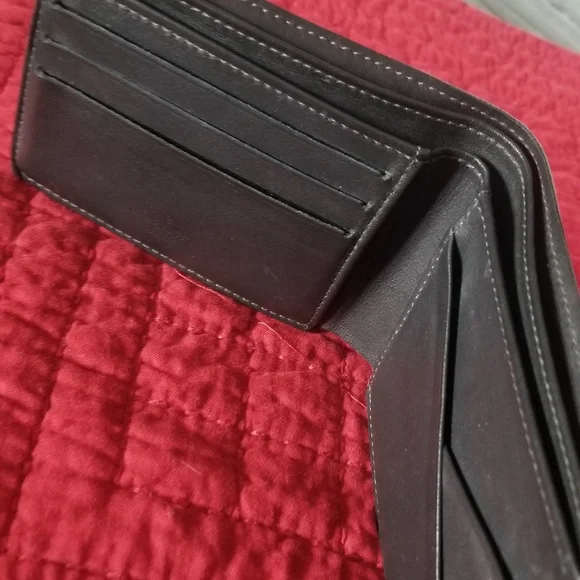 Louis Vuitton Black and Gray Checkered Wallet - Picture 5 of 7